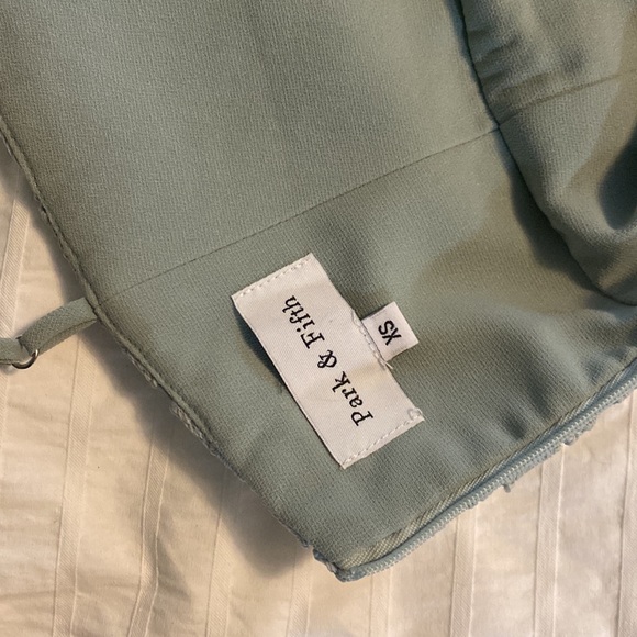 Park + Fifth Co Dress - Picture 10 of 12